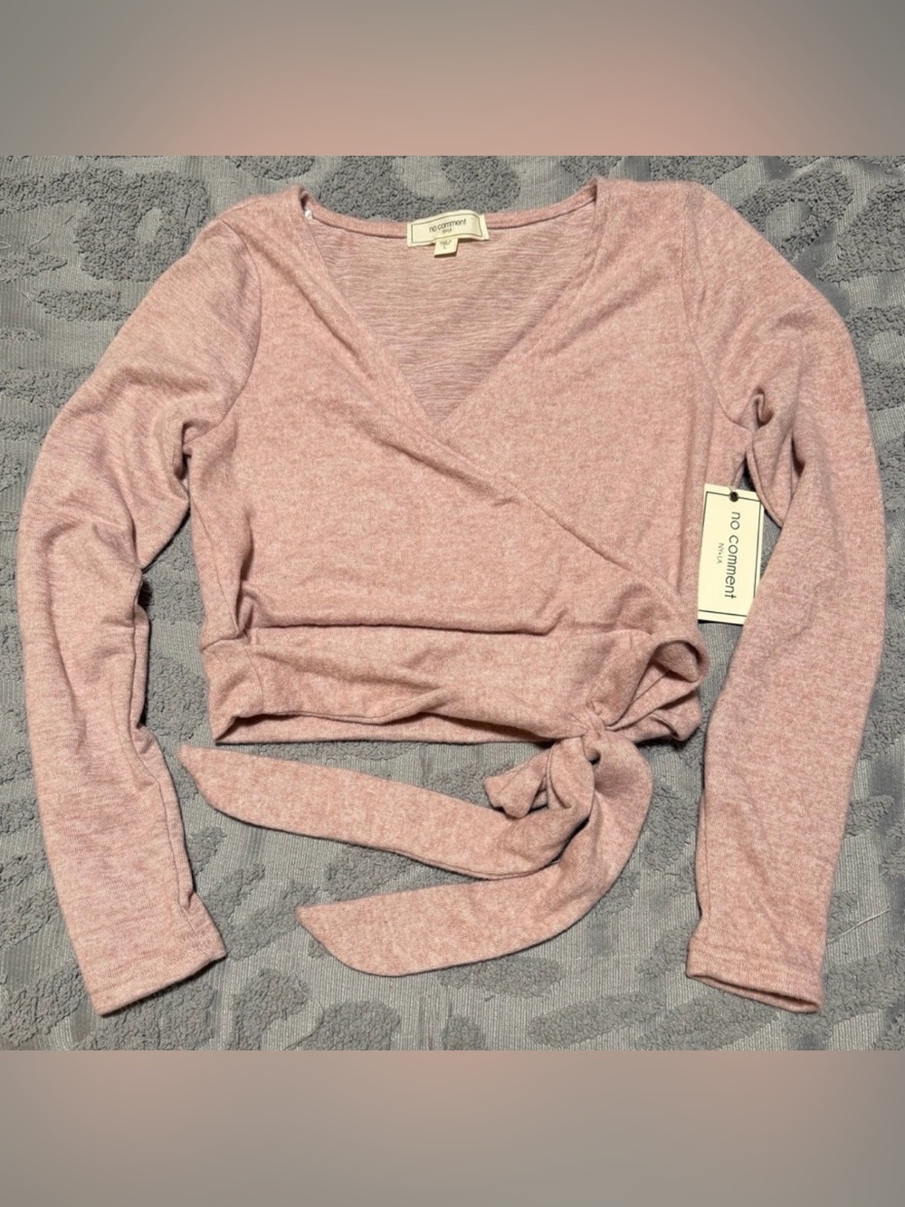 No Comment NY LA Pink Wrap Crop Top Sweater Size Large
